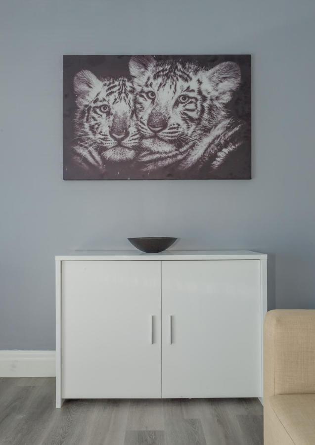Leeds City Centre Spacious House Free Parking And Wi-Fi ภายนอก รูปภาพ
