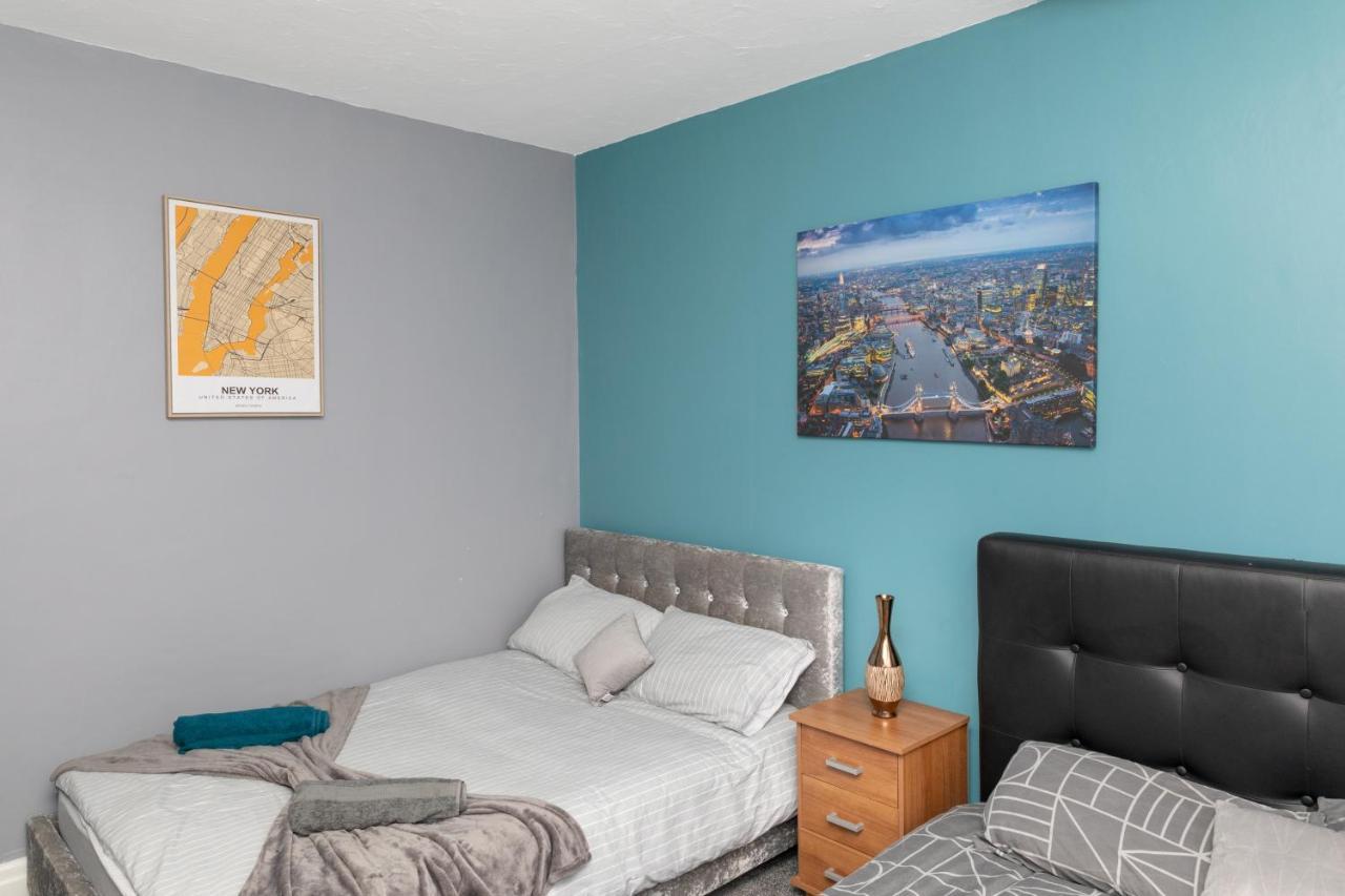 Leeds City Centre Spacious House Free Parking And Wi-Fi ภายนอก รูปภาพ